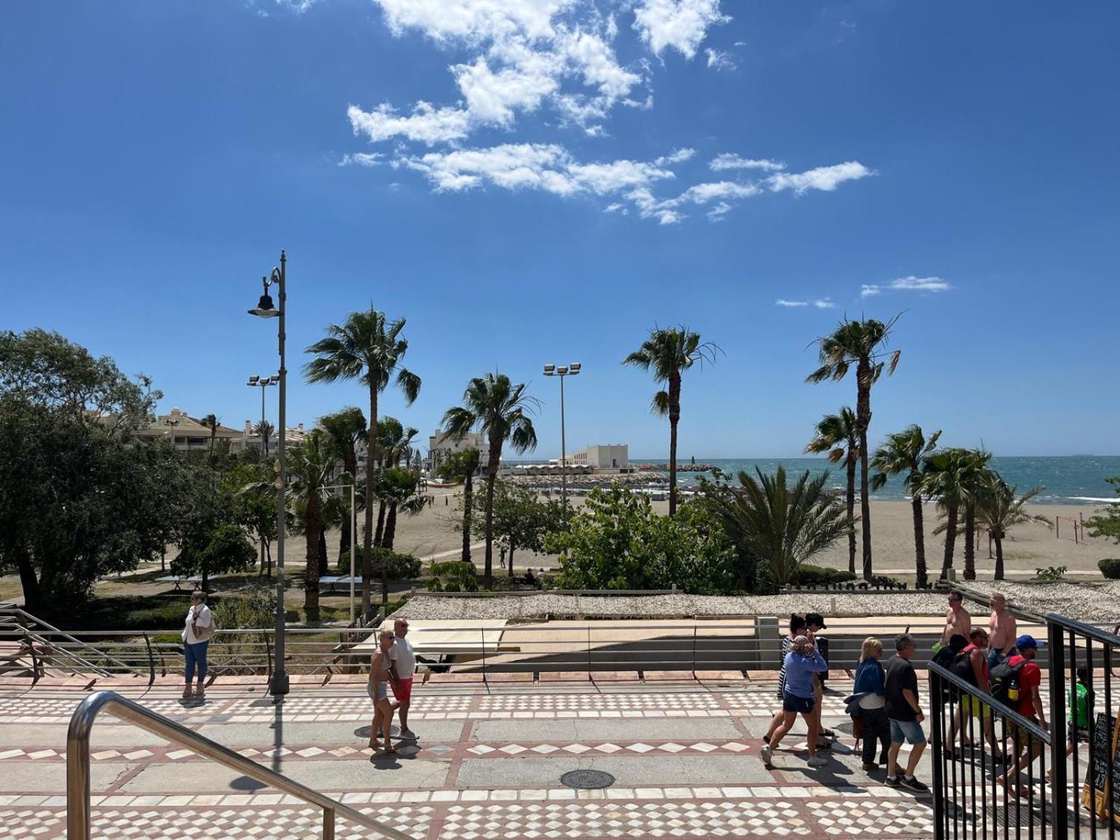 Apartment Puerto Marina - First Line Beach - Benalmadena - Malaga المظهر الخارجي الصورة